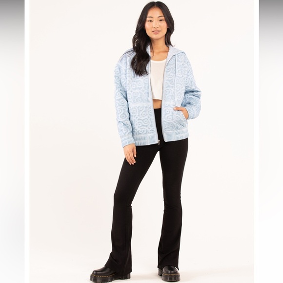 FULL TILT Quilted Yin Yang Womens Oversized Zip-Up Hoodie. Size small NWOT! - Picture 3 of 12